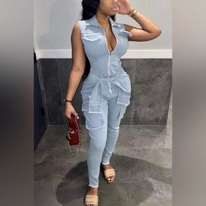 Stylish Light Blue Denim Jumpsuit she has stretch